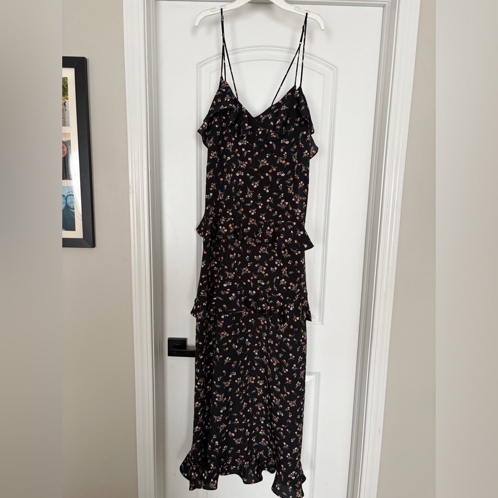 Vernacular Floral midi Black Dress